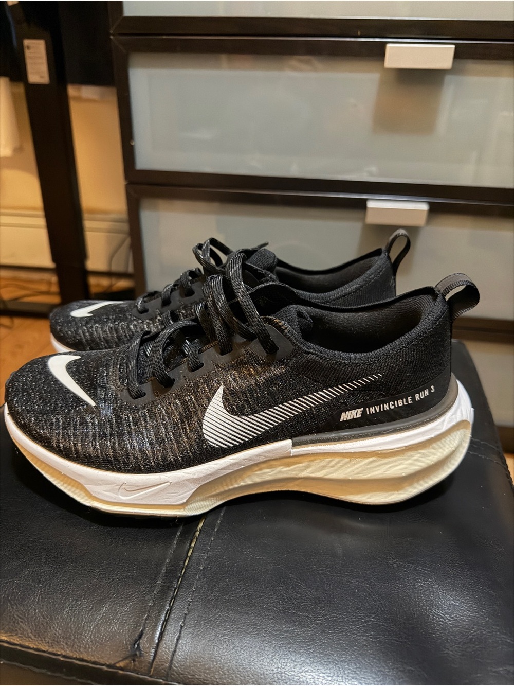 Nike Women's Sneakers - Black and White